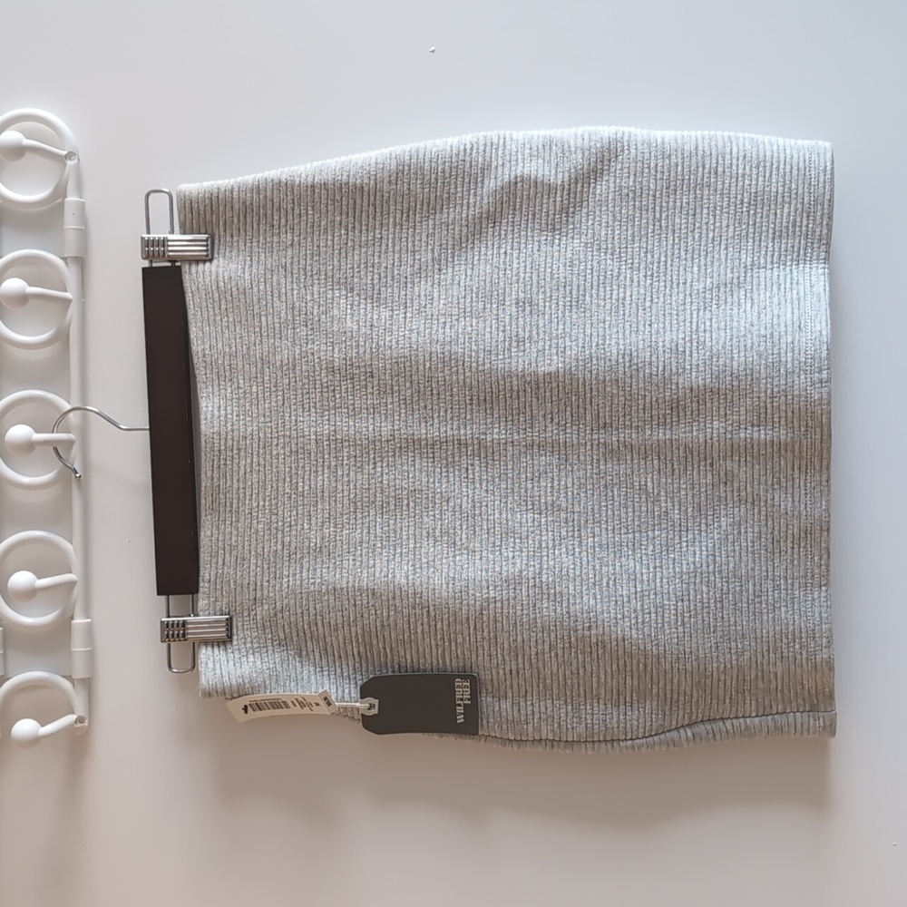 NWT Aritzia Wilfred Free Trebeck Skirt